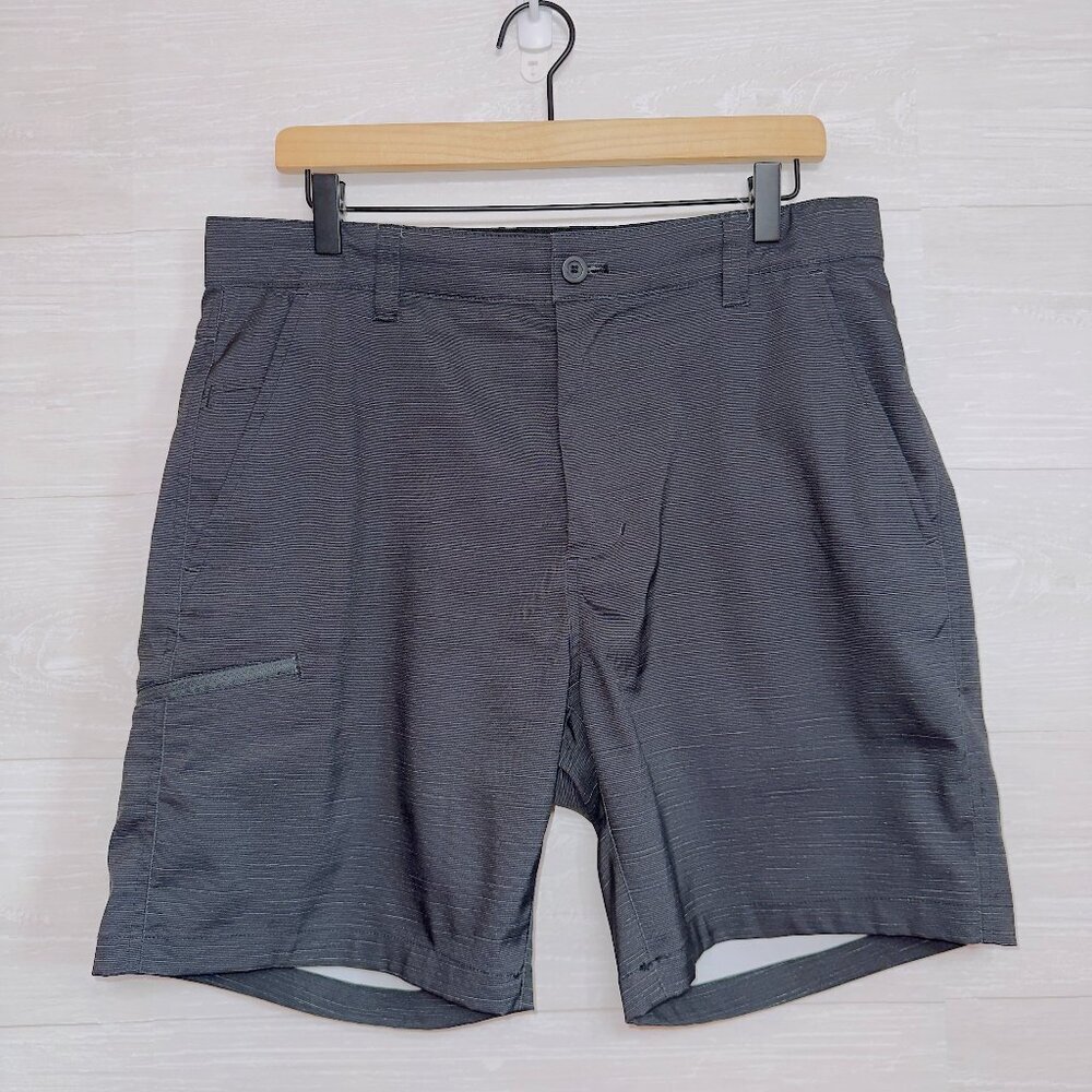 Amazon Branded Men's Gray Hybrid Cargo Shorts size 34